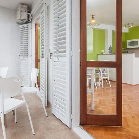 Vega Apartments Подгора Экстерьер фото