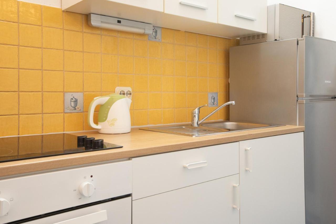 Vega Apartments Подгора Экстерьер фото