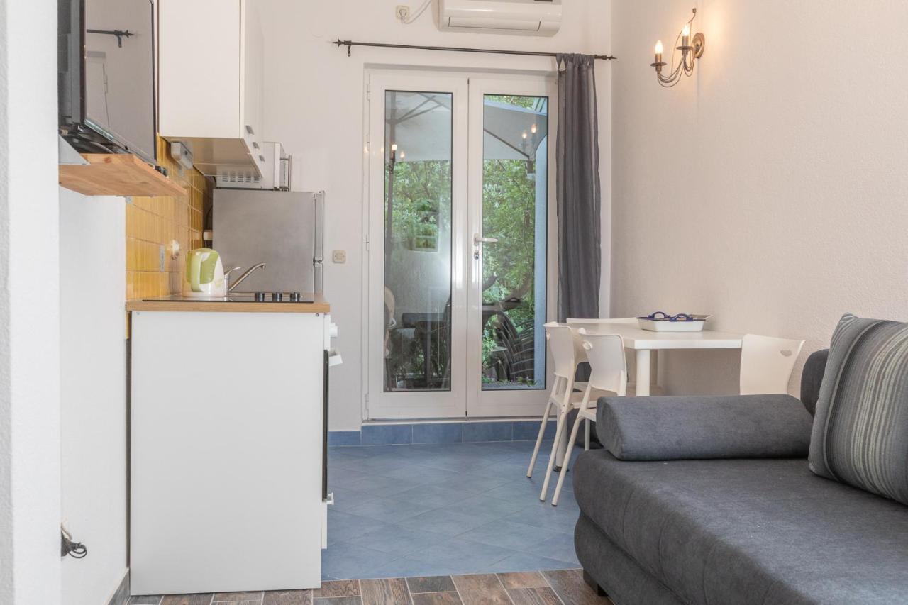 Vega Apartments Подгора Экстерьер фото